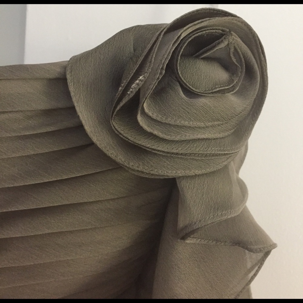 Bari jay dress​ - Picture 2 of 4